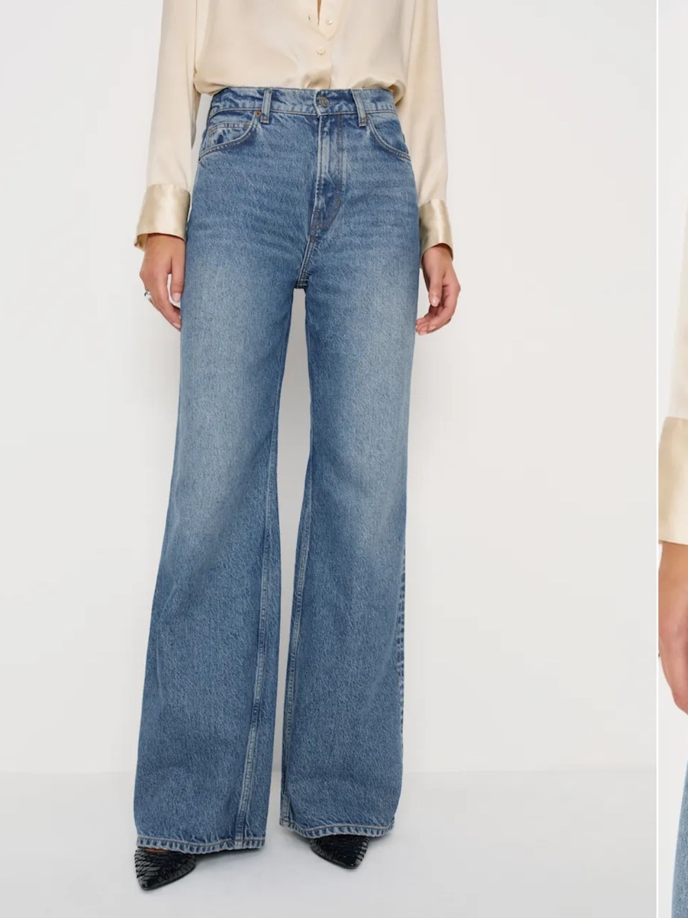 Reformation High Rise Cary Slouchy Jean - Size 24 - Blue
